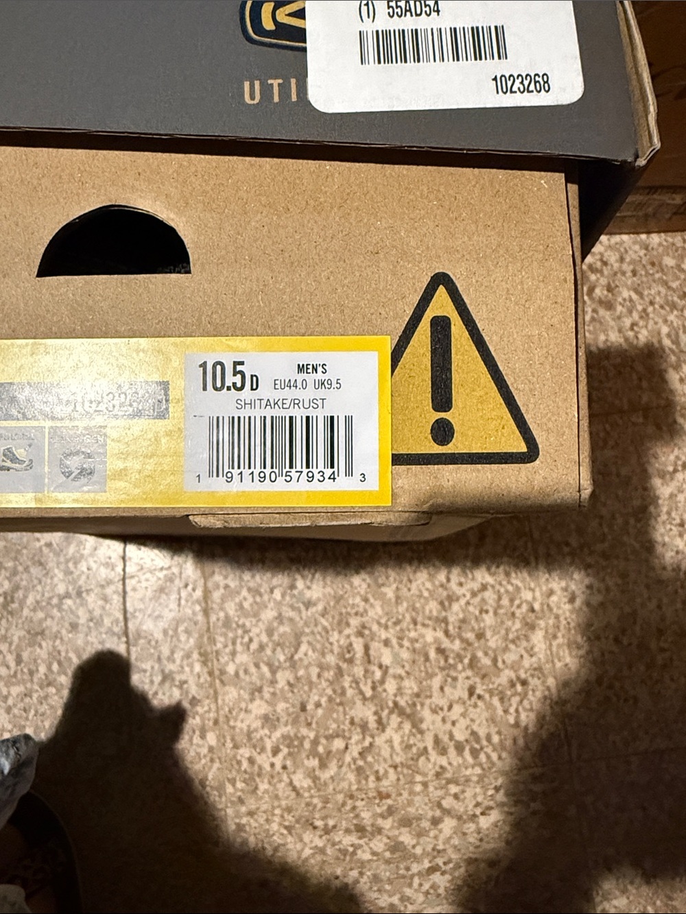 NIB KEEN UTILITY Steel toed shoes - Picture 8 of 8